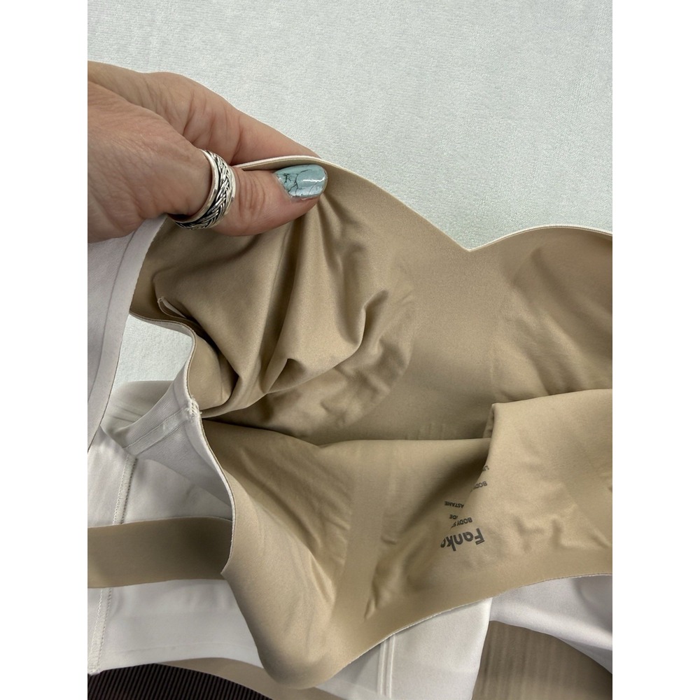 Set of Fanka Body Sculpt Bra Tank Lift Top M Cream Biker Shorts Brown Gym Active - Picture 11 of 15